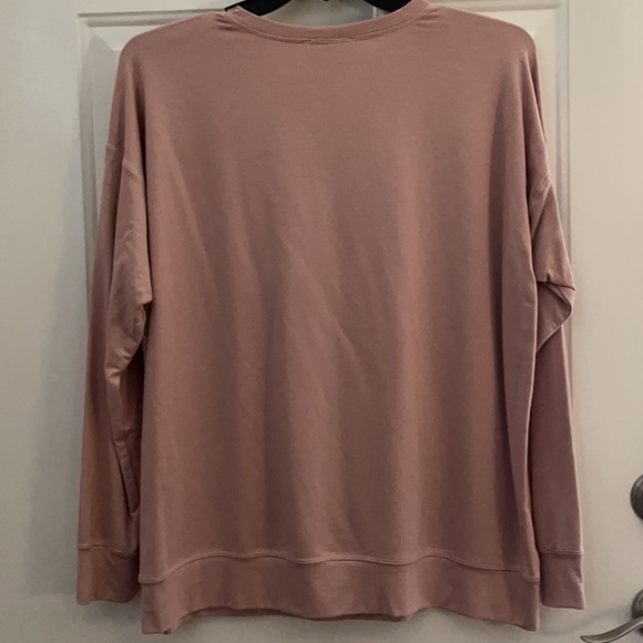 Karen Kane Long Sleeve Rayon Blend Pullover - Picture 6 of 8